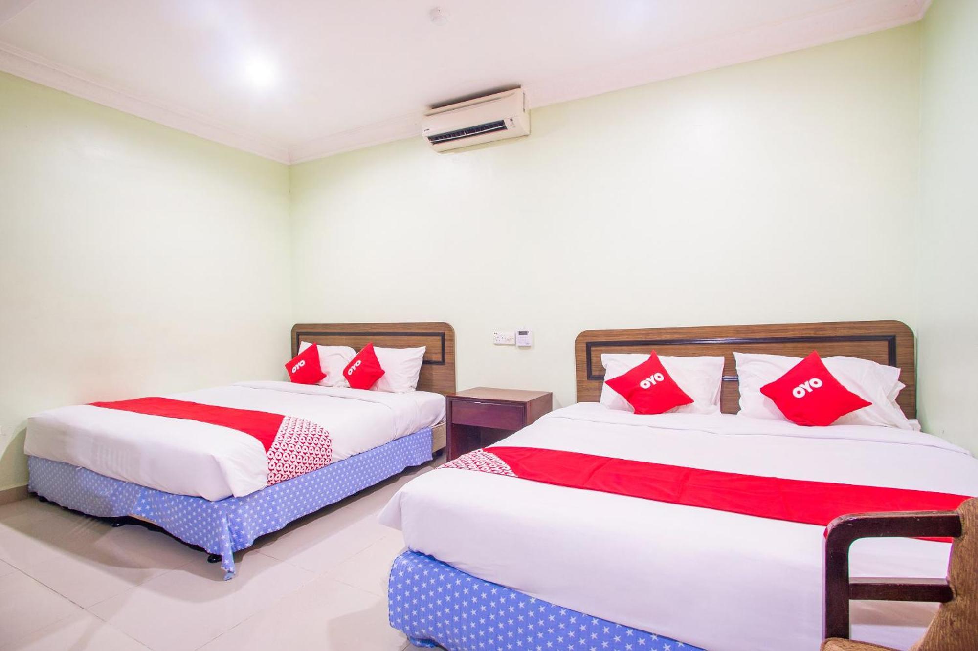 Super Oyo 89363 Casavilla Hotel Batu Caves Luaran gambar